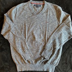 Tommy Hilfiger sweater